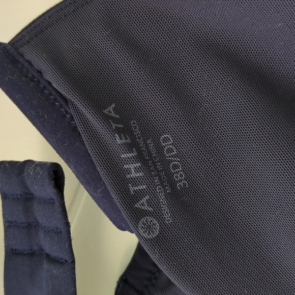 Athleta Navy Twist Front Bikini Top  Beach Vacation Pool Cruise 38D/DD - Picture 4 of 5